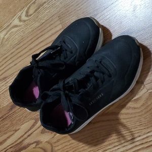 Skechers Women's Sneakers, Size 6 US Women's, black sneakers, pink inside